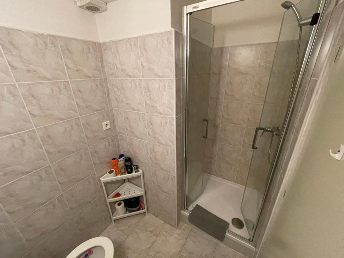 Penzion Na Vysluni Strasin Bagian luar foto